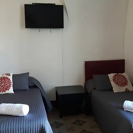 Da Gianni E Lucia With Bathroom In The Center Guest house Catania