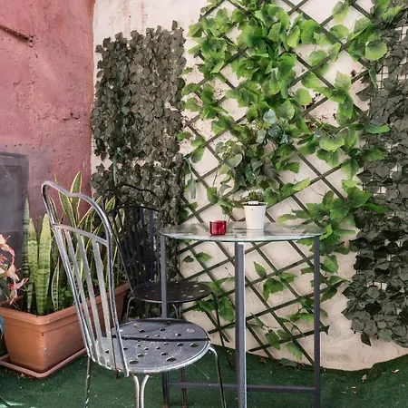 Guest house Da Gianni E Lucia With Bathroom In The Center Catania