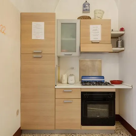 Da Gianni E Lucia With Bathroom In The Center